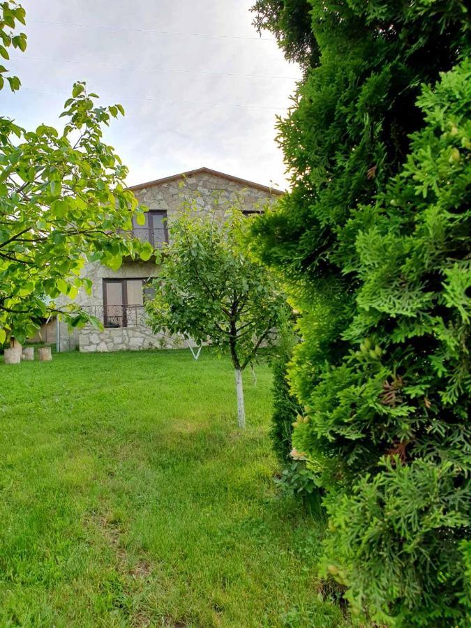 Guest House Ijevan'S Garden Exterior photo