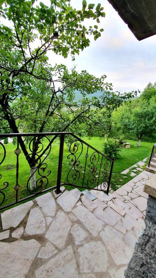 Guest House Ijevan'S Garden Exterior photo